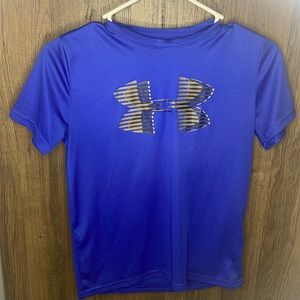 Youth Large blue under armor shirt with black and gray logo